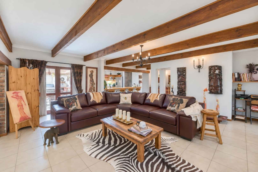 5 Bedroom Property for Sale in Fisherhaven Western Cape